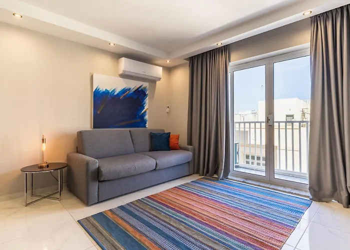 Brand New Apartment With Terrace St Julians - Sleeps 4