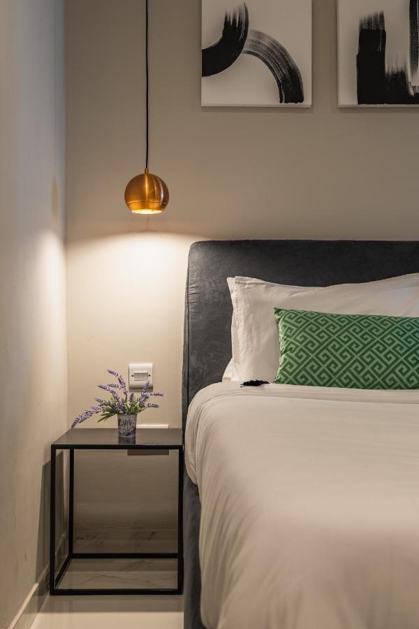 Brand New With Terrace St Julians - Sleeps 4 Apartment San Ġiljan